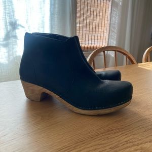 Dansko Maria ankle boot 37